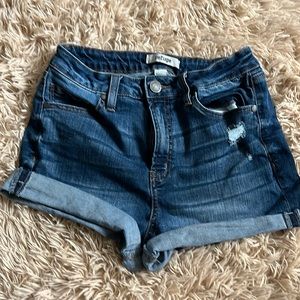 Charlotte Russe Jean shorts size 6